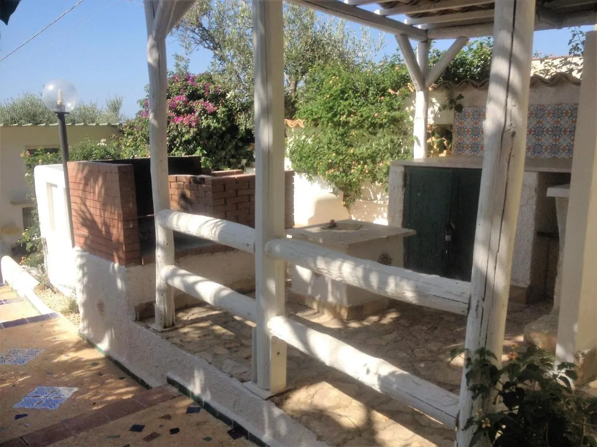 Villa Ceni: Seaside Apartments with Pool and Garden Marinella di Selinunte 0*,
