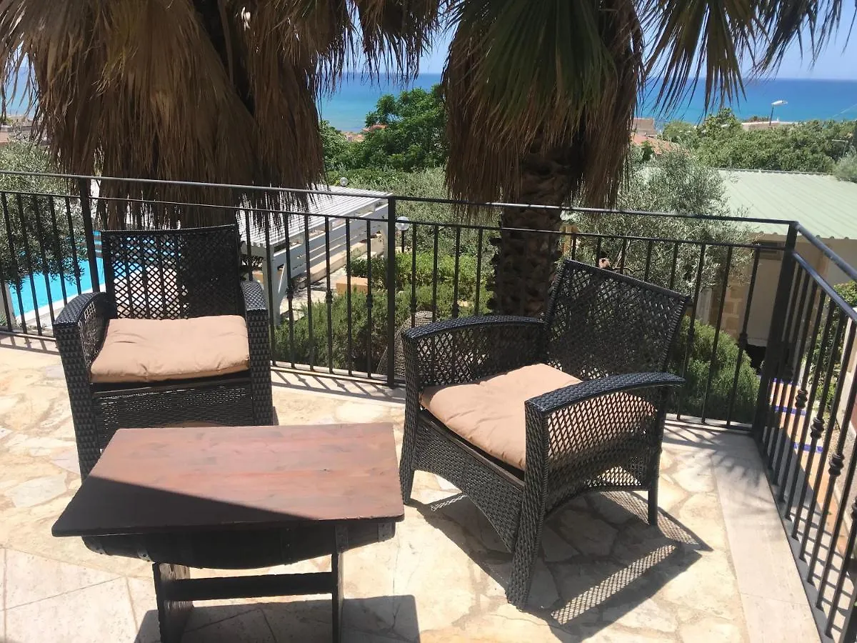 Holiday home Villa Ceni: Seaside Apartments with Pool and Garden Marinella di Selinunte